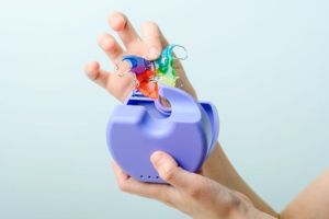 Rainbow retainer and purple case
